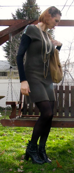 Tights, Ankle Boots and Lots of Pearls
